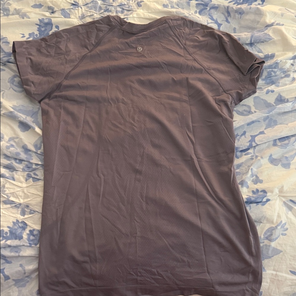lululemon athletica Purple Short Sleeve Tee
